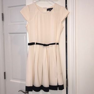 Black and white flows lined dress